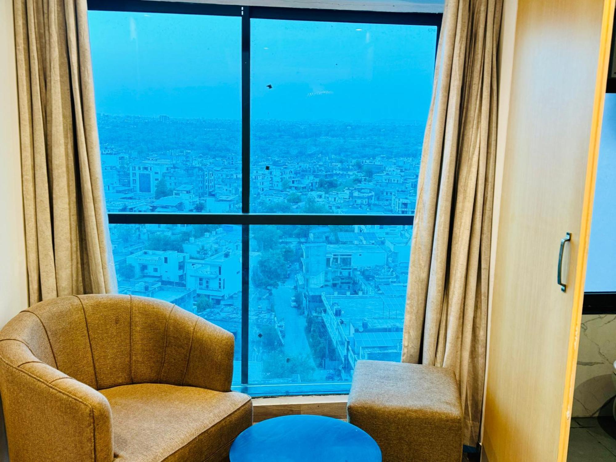 The Grand Luxury Hotel Dzsaipur Kültér fotó